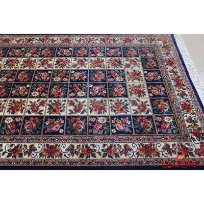 فرش پاتریس طرح گلفرنگ سرمه ای